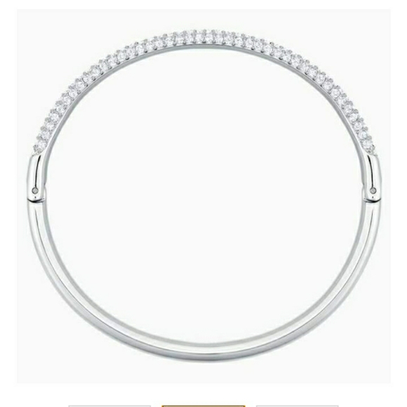 Swarovski Elements Bangle Bracelet - Picture 1 of 2